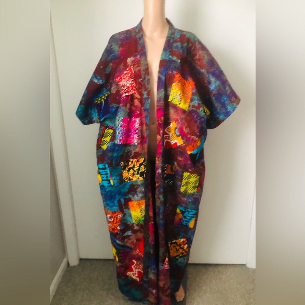 Vibrant Batik Front Patchwork Kimono - image 4